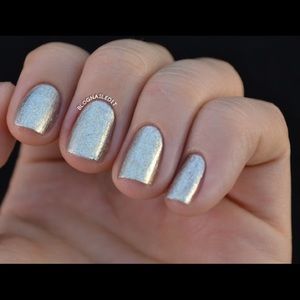 Wet N Wild - The Silver Screen - 707A